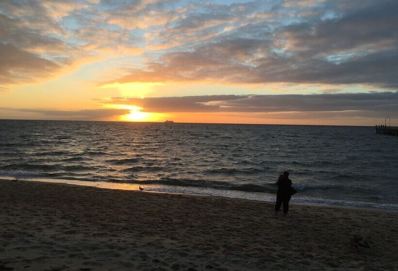 Aquawaters House By Barefoot Beach Stays