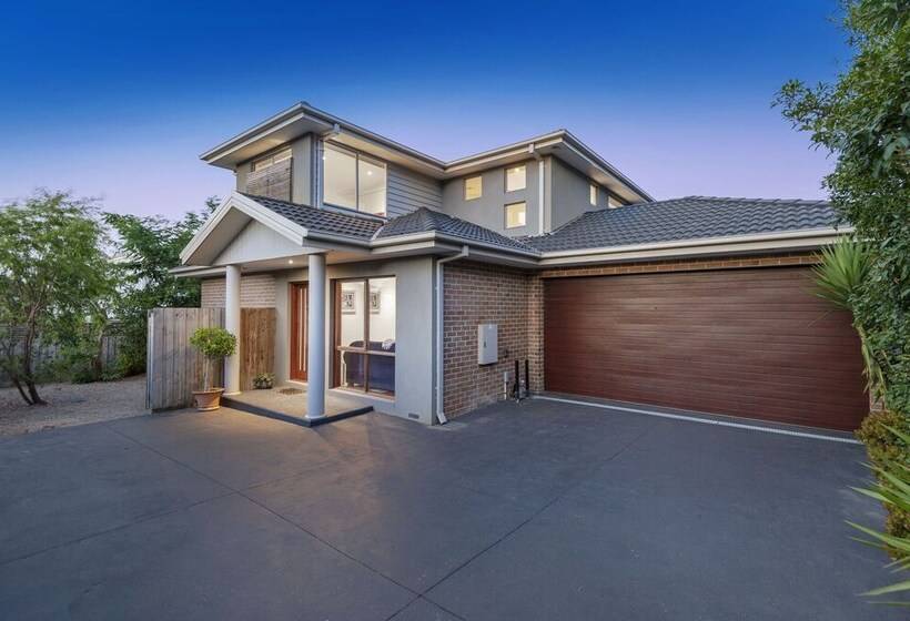 Aquawaters House By Barefoot Beach Stays