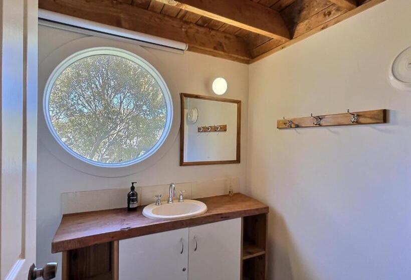 Banjo S Chalet, Alpine Getaways