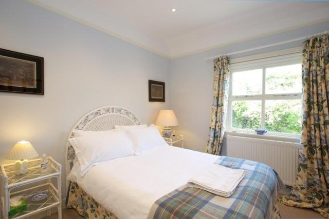 צימר Hedingham Old Pottery