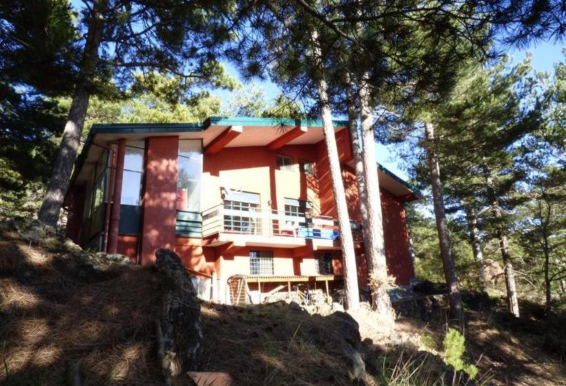 مبيت وإفطار Rifugio Ariel