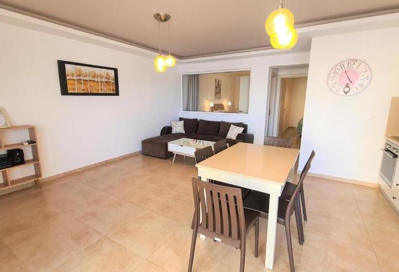 Bella Mare Luxury Apartments