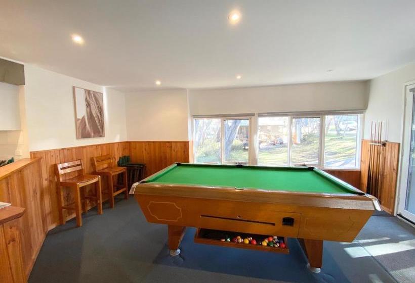 Crystal Brook Lodge