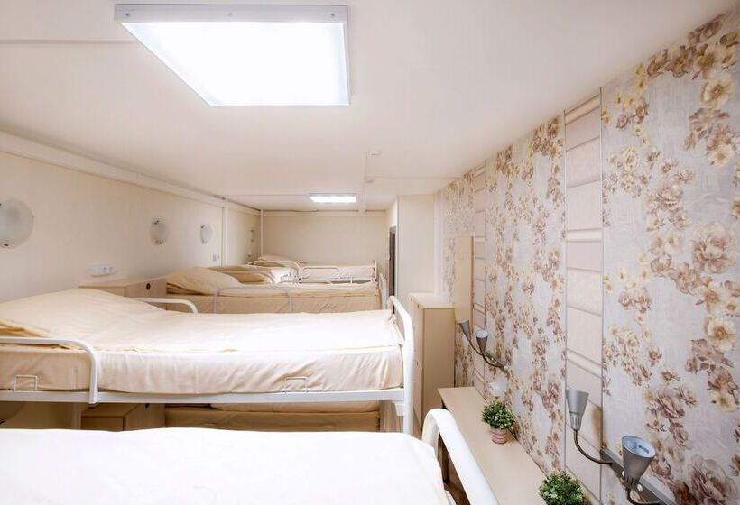 Hostel Uspenskiy Dvor