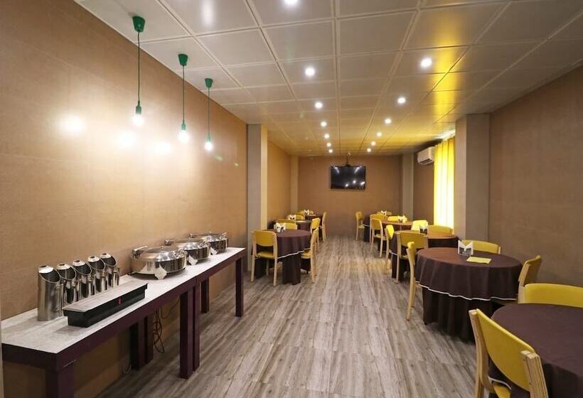 בית מלון כפרי Ace Prime