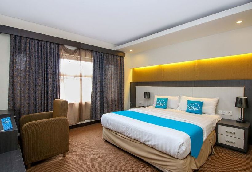 酒店 Airy Kendari Barat Diponegoro 75