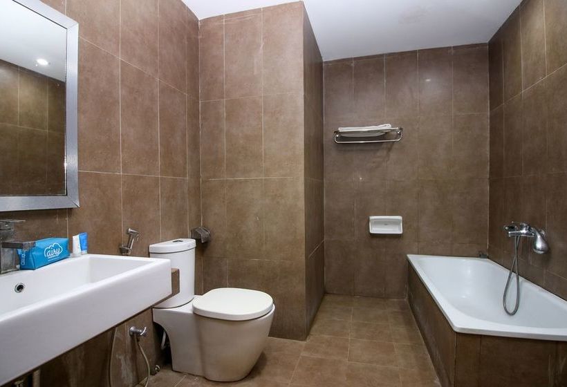 酒店 Airy Kendari Barat Diponegoro 75