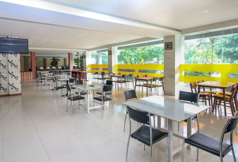 ホテル Airy Mandonga Edi Sabara 9 Kendari