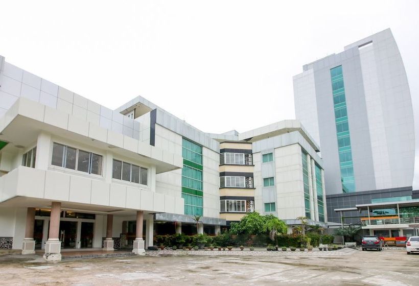 ホテル Airy Mandonga Edi Sabara 9 Kendari