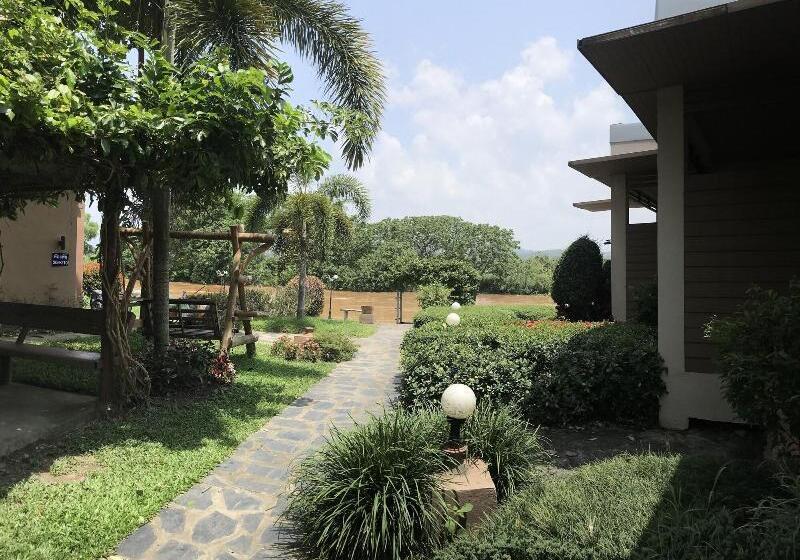 호텔 Baan Saui Resort