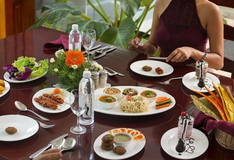 בית מלון כפרי Coorg Cliffs Resort