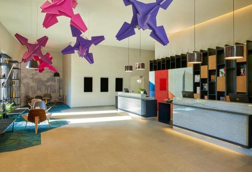 Отель Fiesta Americana Ciudad De México Satelite