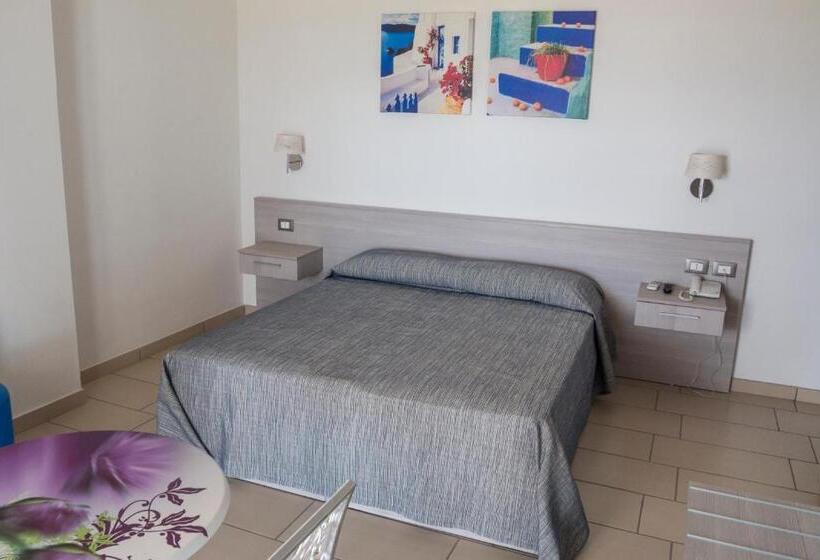 酒店 Holiday Affittacamere