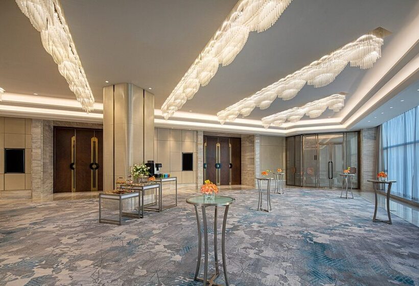 호텔 Hualuxe Leshan, An Ihg