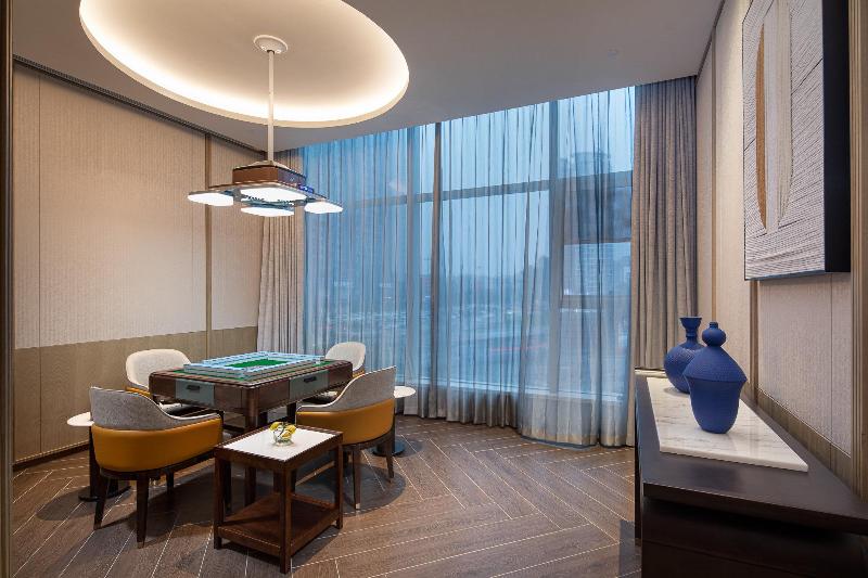 호텔 Hualuxe Leshan, An Ihg