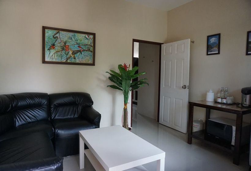 ホテル Monmai Resort