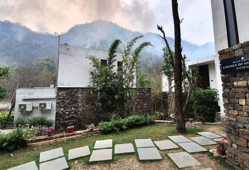 בית מלון כפרי Nishantam Sanctuary Rishikesh