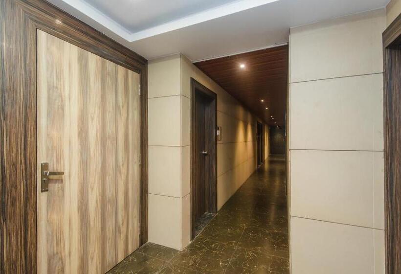 فندق Oyo 12894 Bunty Residency