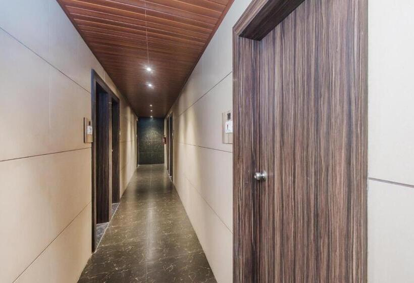 فندق Oyo 12894 Bunty Residency