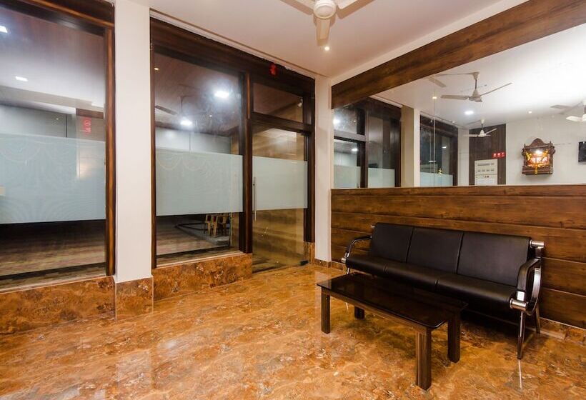 فندق Oyo 12894 Bunty Residency