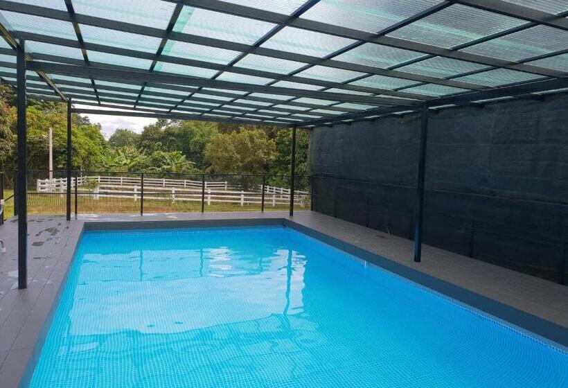 ホテル Phutawan Pundao