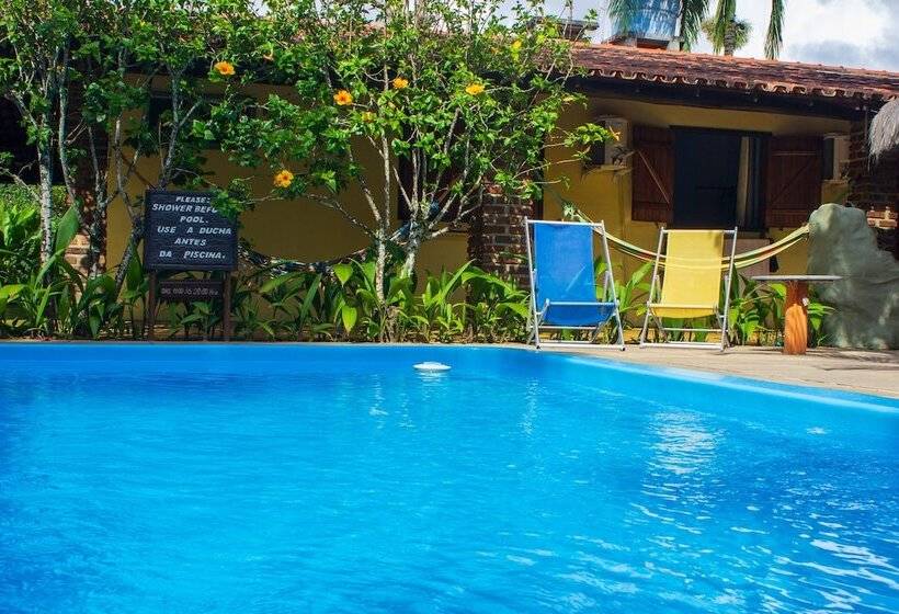 ホテル Pousada Cavalo Marinho