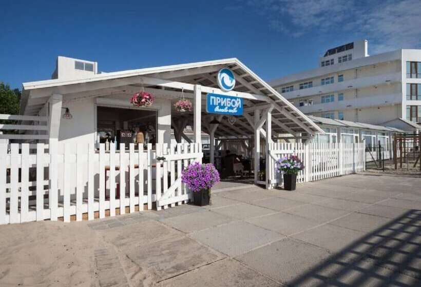 هتل Priboy Beach