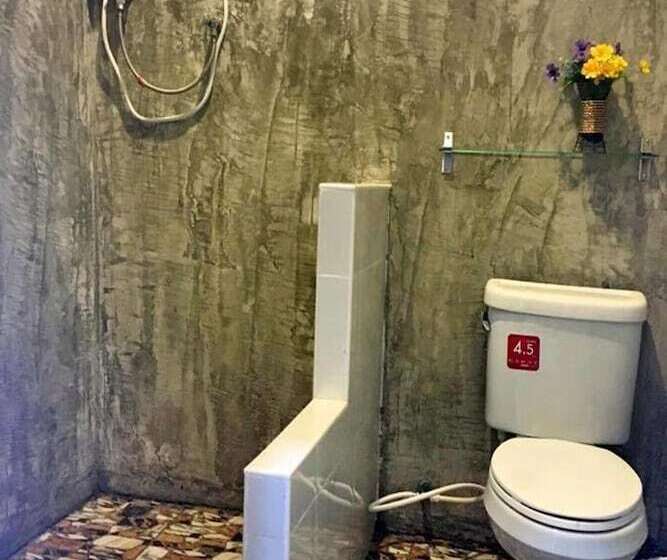 فندق Rintara Riverside Resort