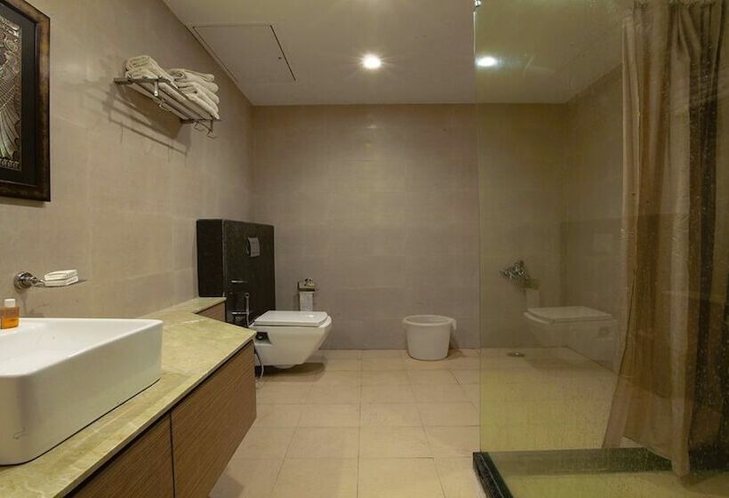 Отель Santosh Dham