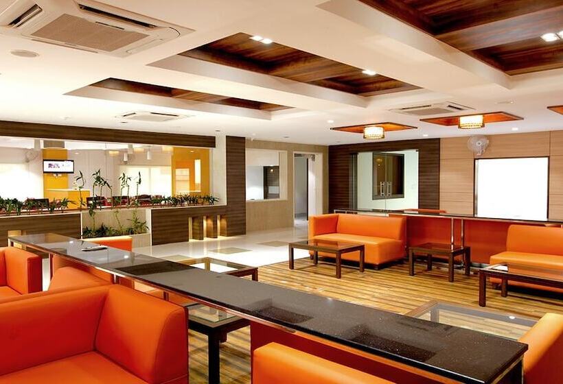 Отель Santosh Dham