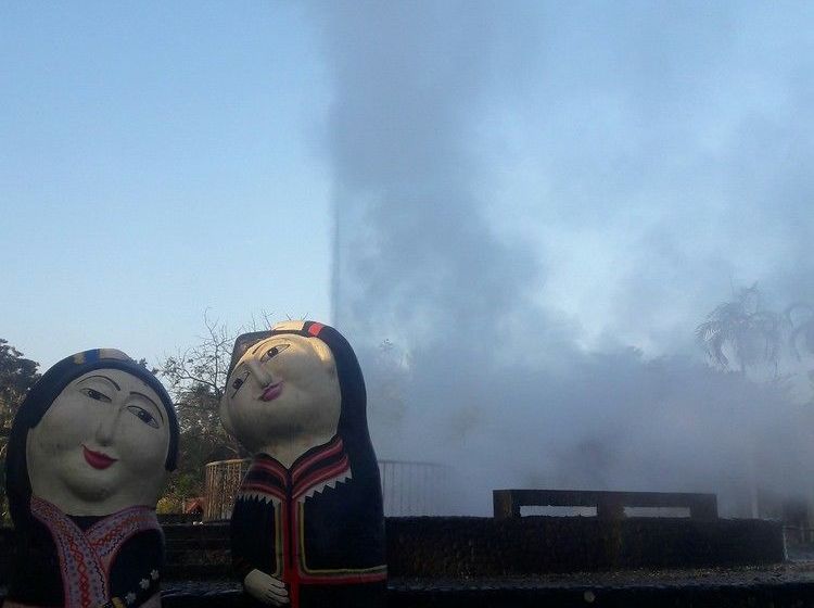 Отель Somruthai Resort