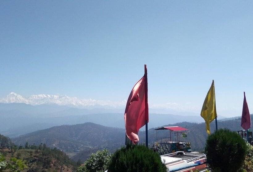 Отель Sumit  Kausani