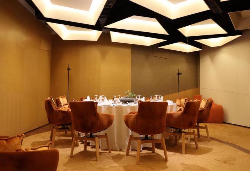 The Sifang Hotel Nanjing, Autograph Collection