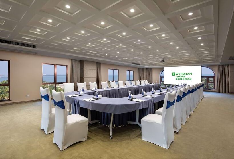 Отель Wyndham Garden Wenchang Nanguo