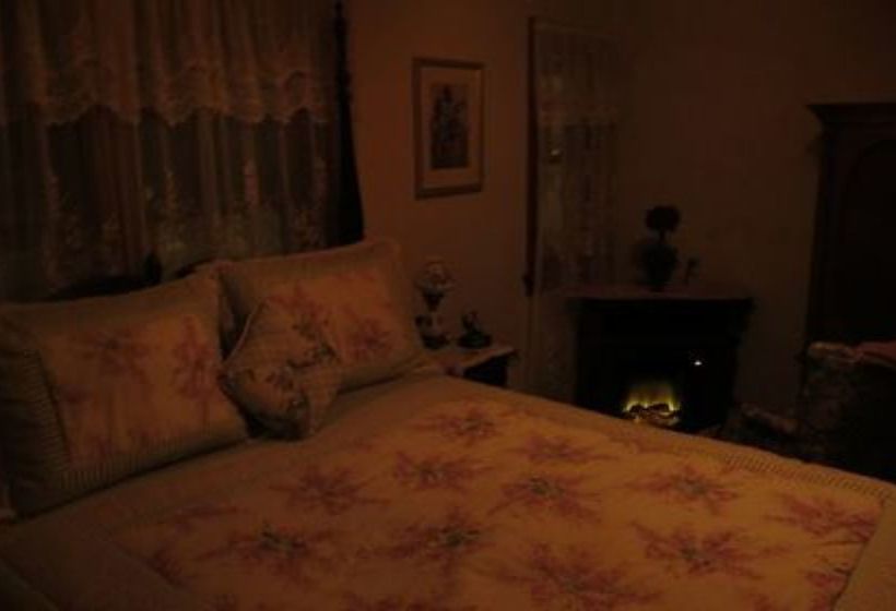 Lilac Village Bed & Breakfast