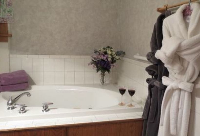 Lilac Village Bed & Breakfast