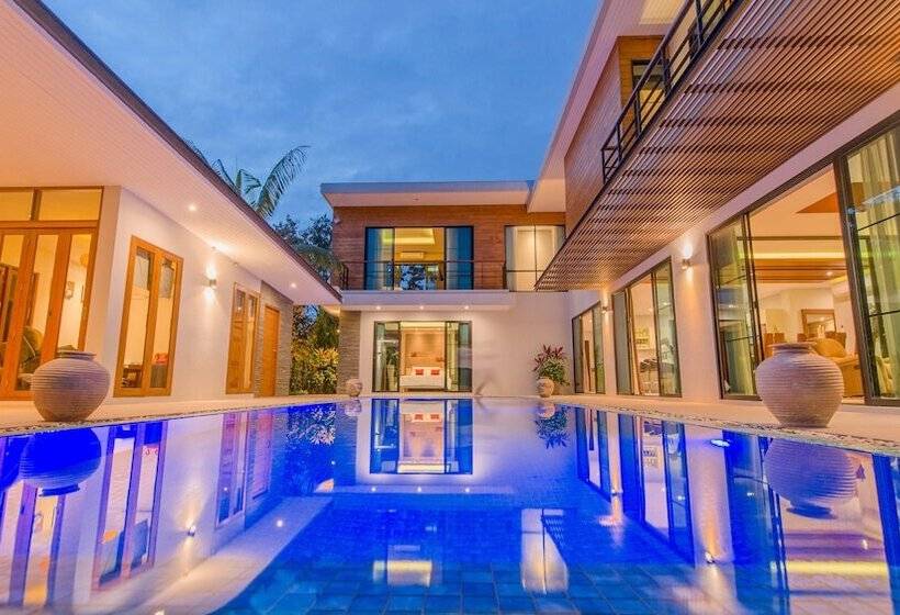 Moin Lakeside Pool Villa Chiangmai