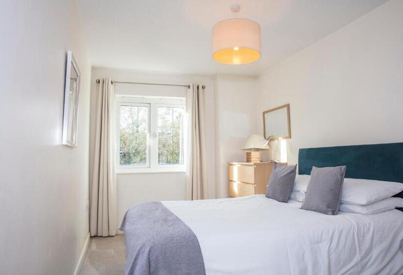 Oakdale At Park Heights