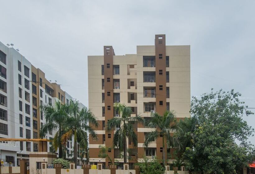 Oyo 15119 Vista Service Apartment