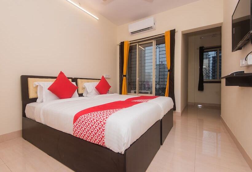 Oyo 15119 Vista Service Apartment