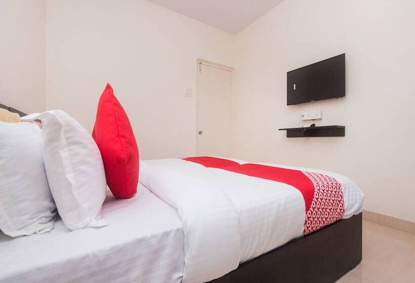 Oyo 15119 Vista Service Apartment