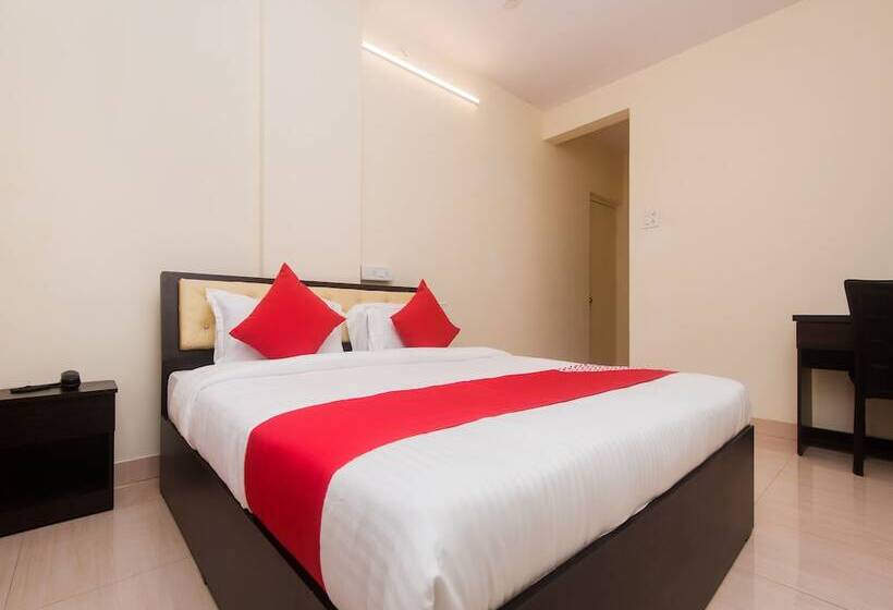 Oyo 15119 Vista Service Apartment