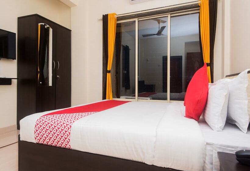 Oyo 15119 Vista Service Apartment