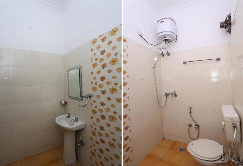 Oyo 15481 Hotel Star