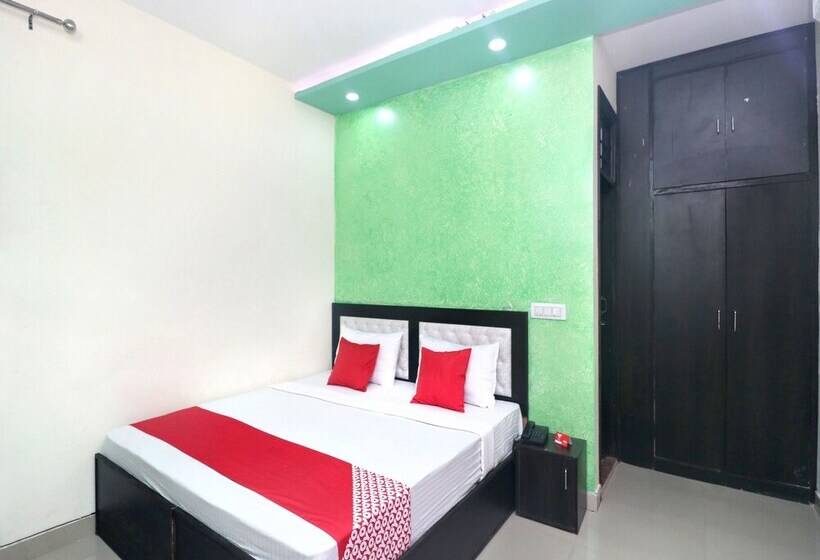 Oyo 16702 Home Luxurious 2 Bhk Villa Khanyara Road