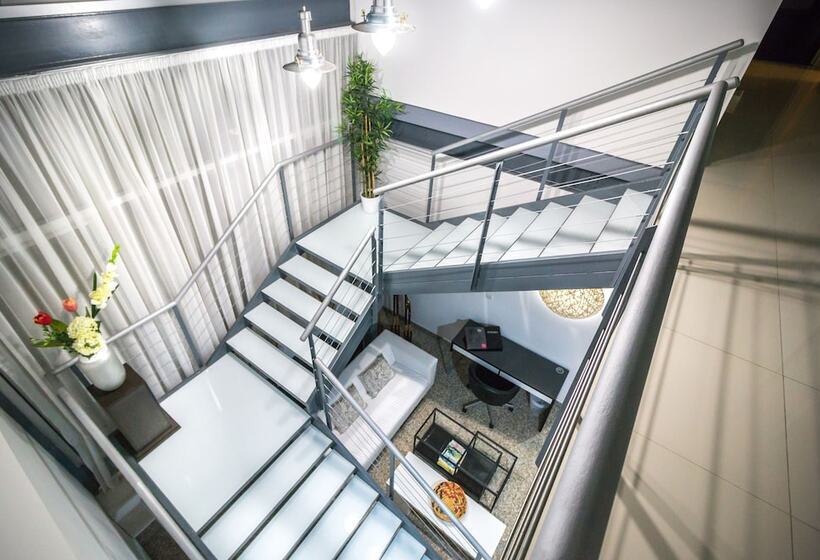 Panorama & Oceania Villas