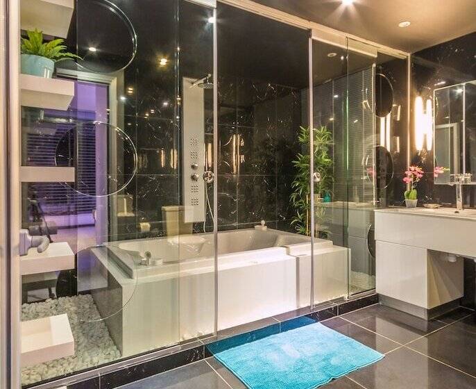 Panorama & Oceania Villas