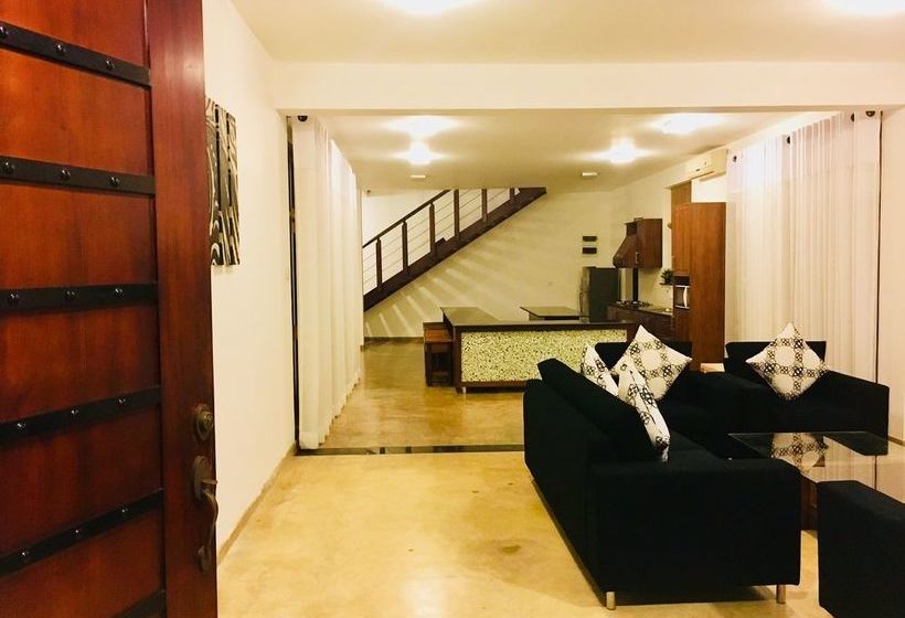 بنسيون 8 Plus  Villa