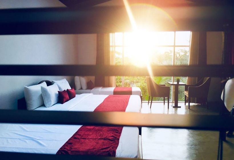 بنسيون 8 Plus  Villa