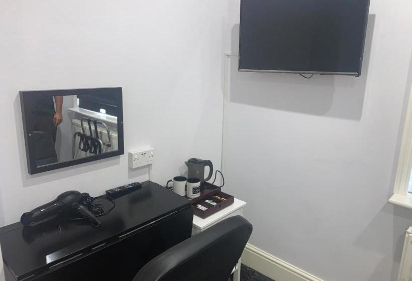 פנסיון Addison House